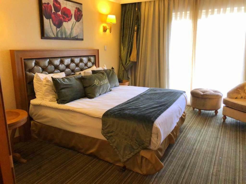 Oscar Beachfront Resort & Spa & Casino Kyrenia  Extérieur photo