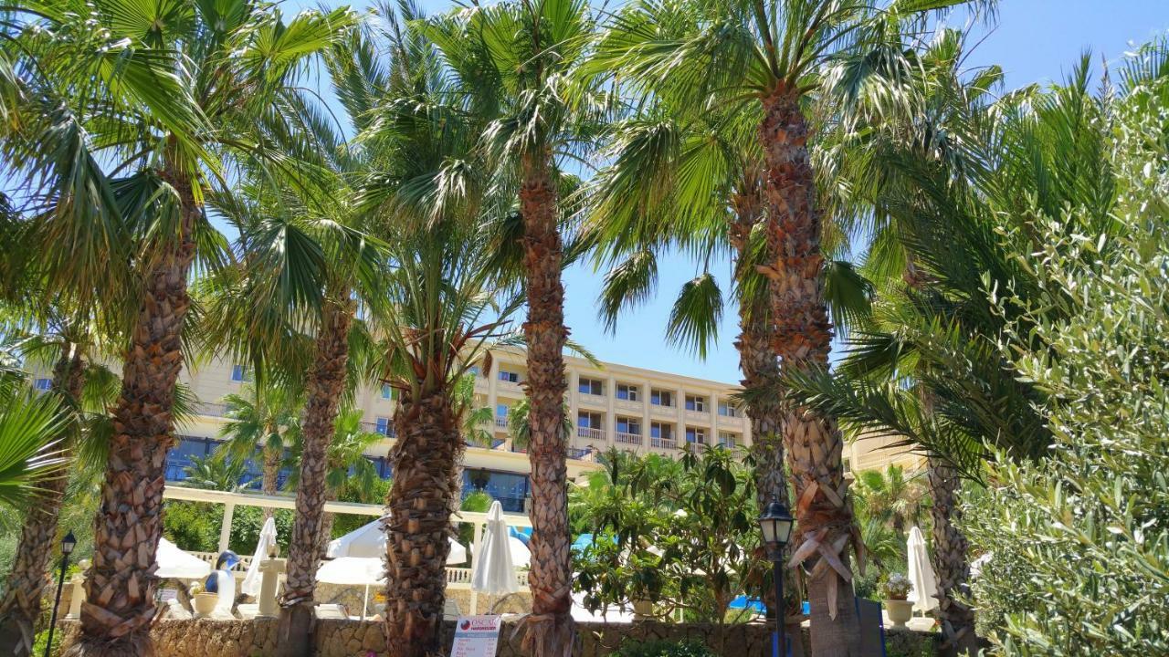 Oscar Beachfront Resort & Spa & Casino Kyrenia  Extérieur photo