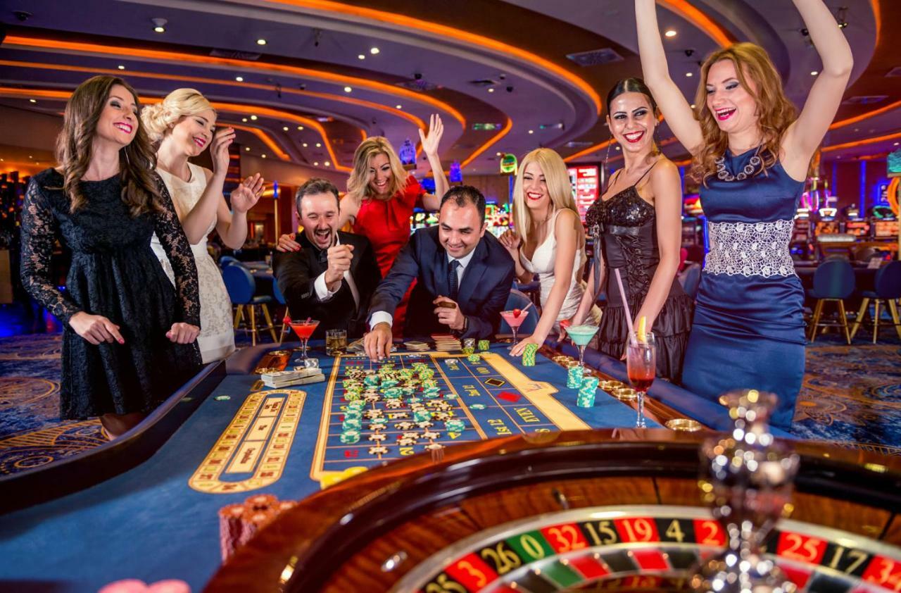 Oscar Beachfront Resort & Spa & Casino Kyrenia  Extérieur photo