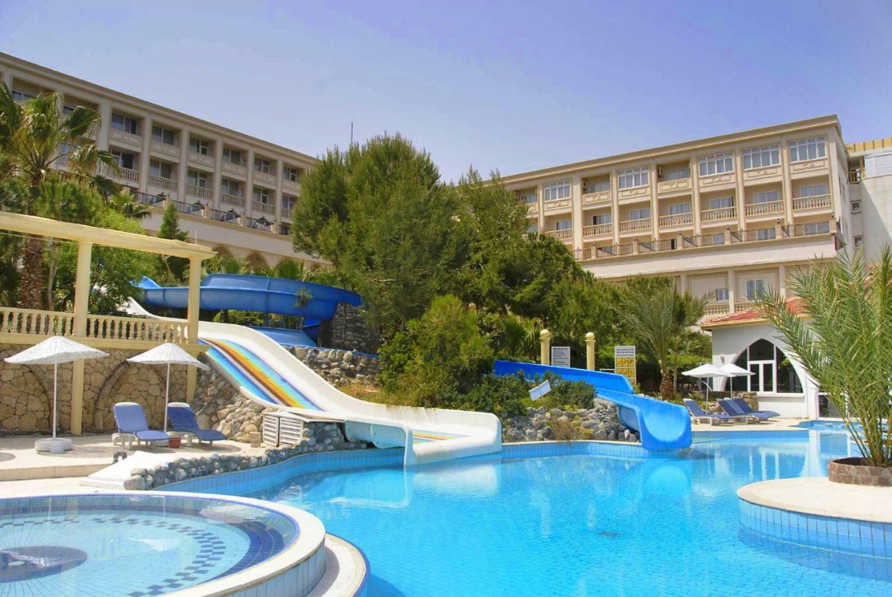 Oscar Beachfront Resort & Spa & Casino Kyrenia  Extérieur photo