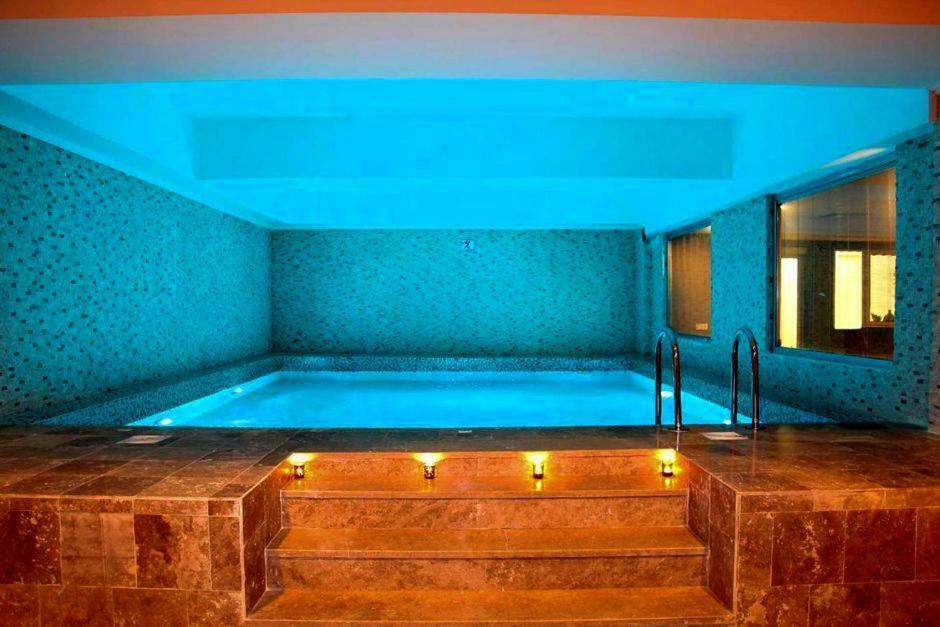 Oscar Beachfront Resort & Spa & Casino Kyrenia  Extérieur photo
