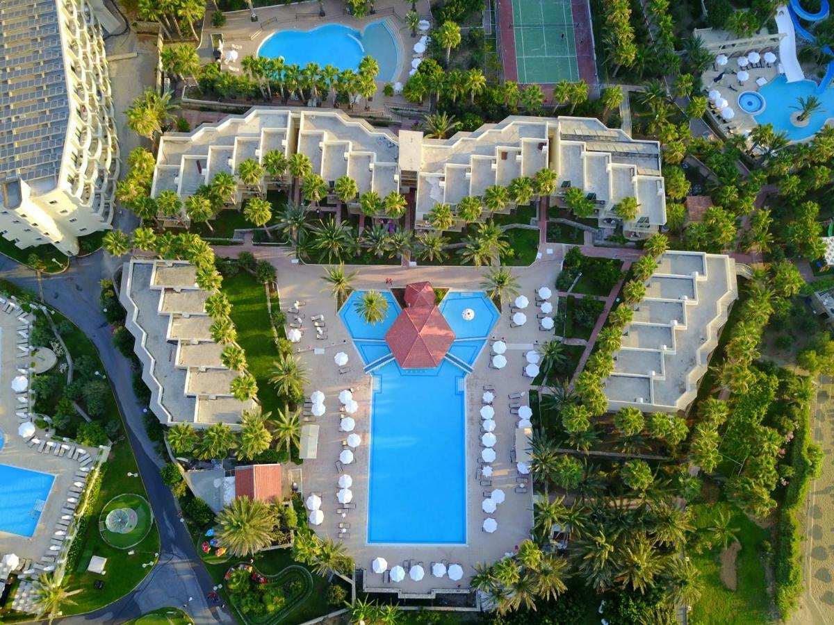 Oscar Beachfront Resort & Spa & Casino Kyrenia  Extérieur photo